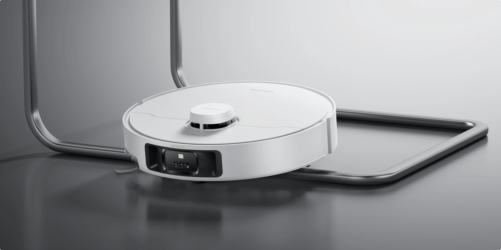El robot aspirador Dreame Matrix10 Pro Blanco navega con precisión alrededor de las patas en U de las sillas sin dejar ninguna zona sin limpiar.
