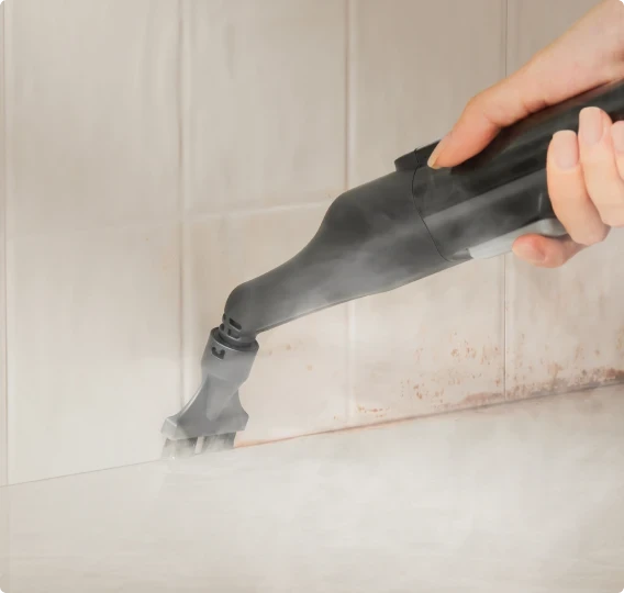 Dreame N20 Steam Negro muestra limpieza con vapor en superficies duras para grasa y suciedad para una limpieza más fresca y fácil.