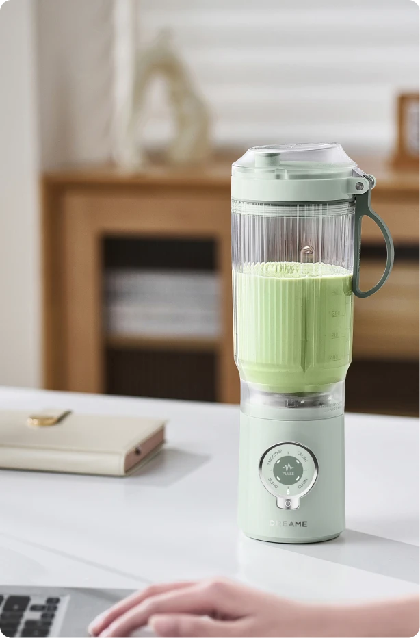 Dreame Portable Blender para preparar batidos verdes frescos en 15 segundos en casa o en la oficina